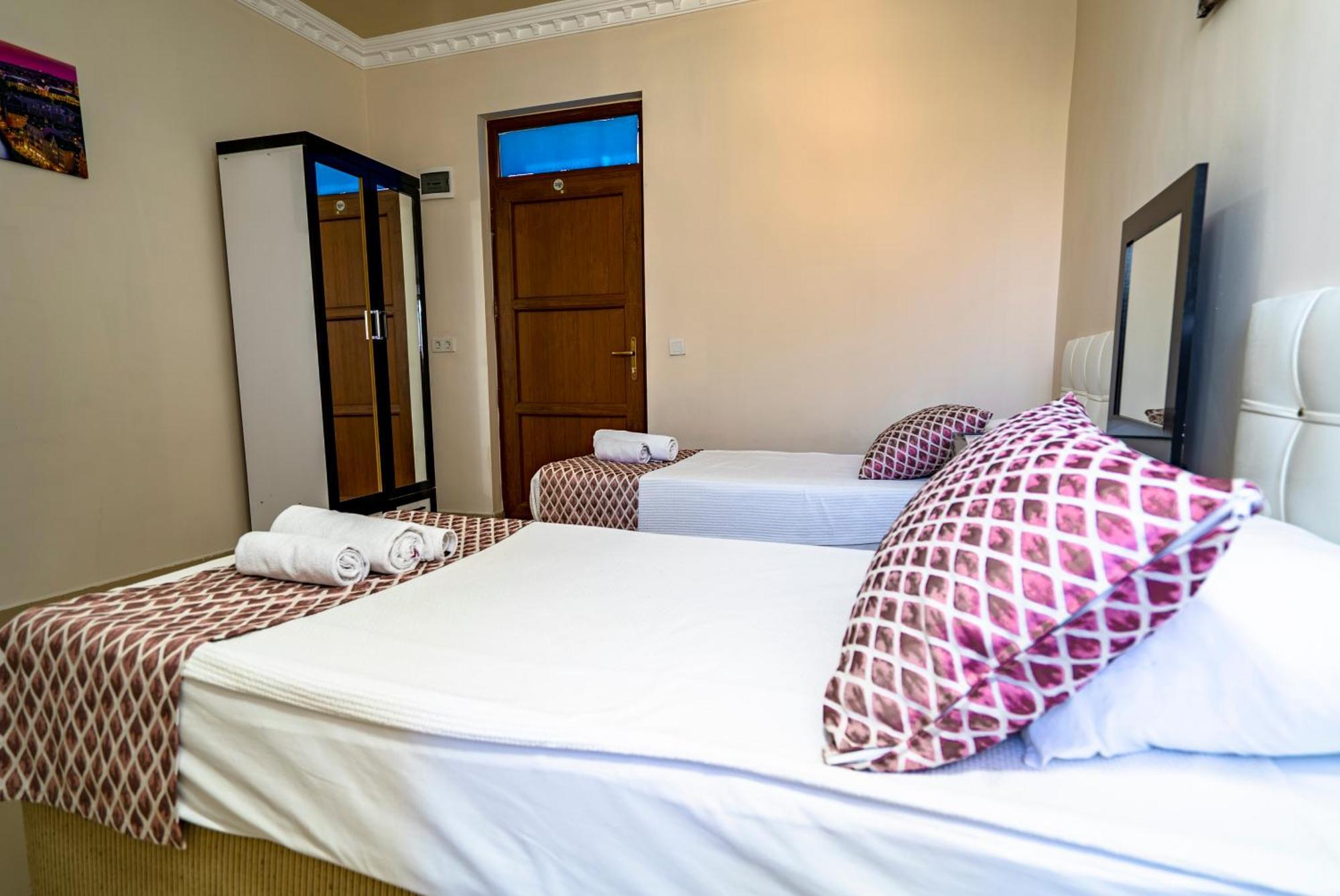 Elvin Otel ซีเด ภายนอก รูปภาพ